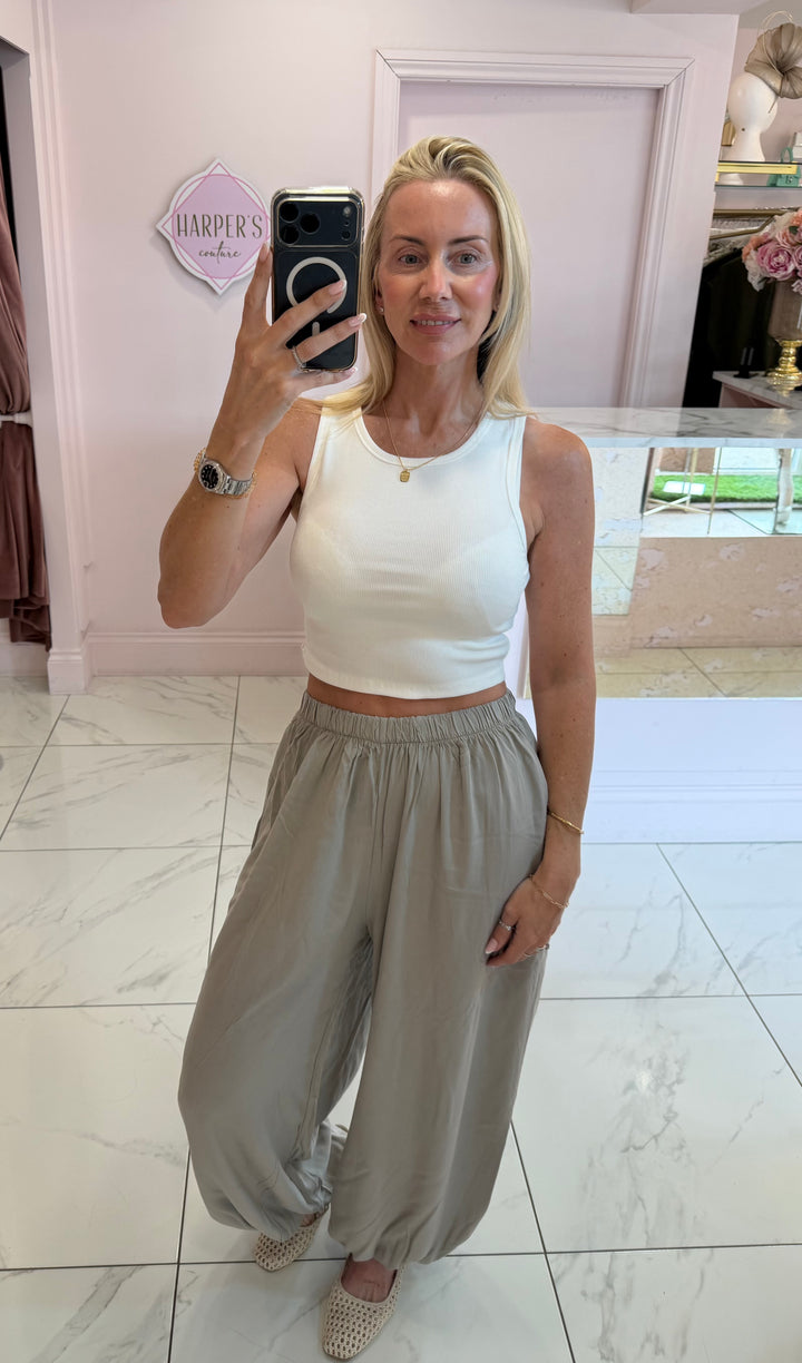 Bells Basic Cropped Ribbed Vest Top