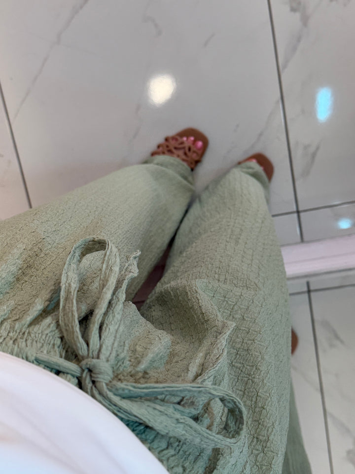 Bec Lightweight Textured Trousers