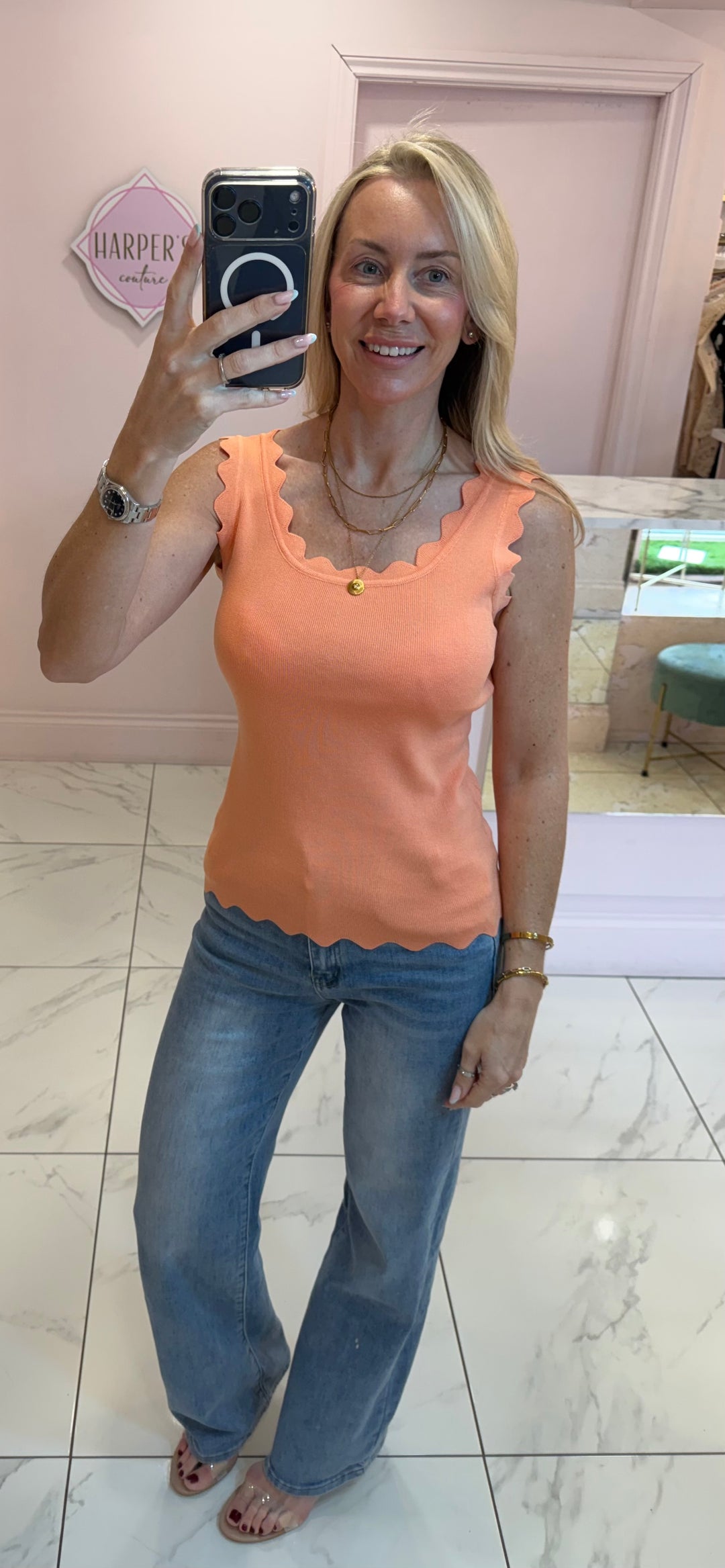 Lakey Scallop Edge Fine Knit Top