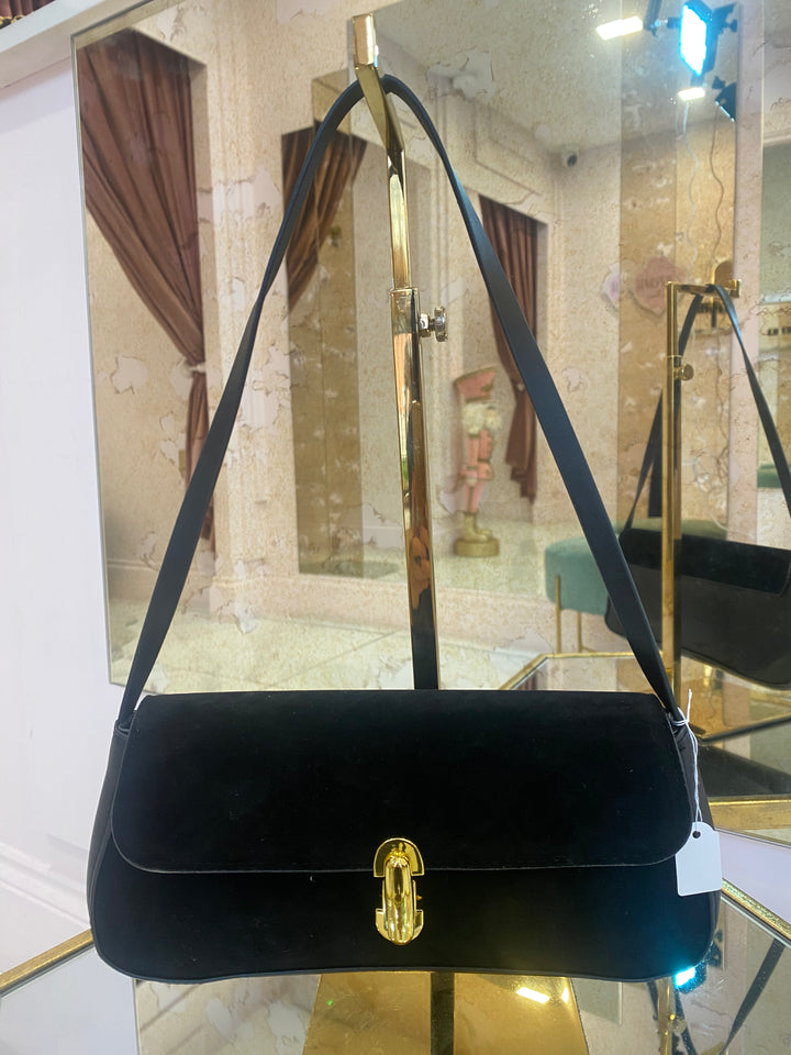 Pippa Patent Shoulder Bag