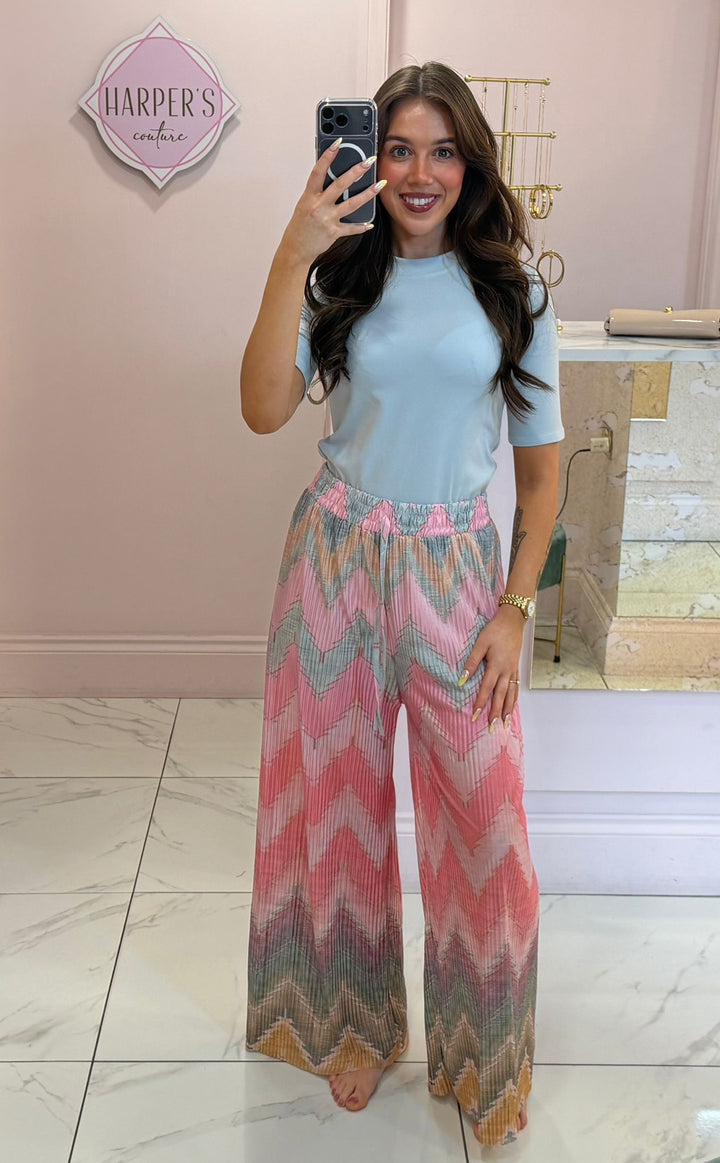 Gina Zigzag Pattern Pleated Plisse Trousers