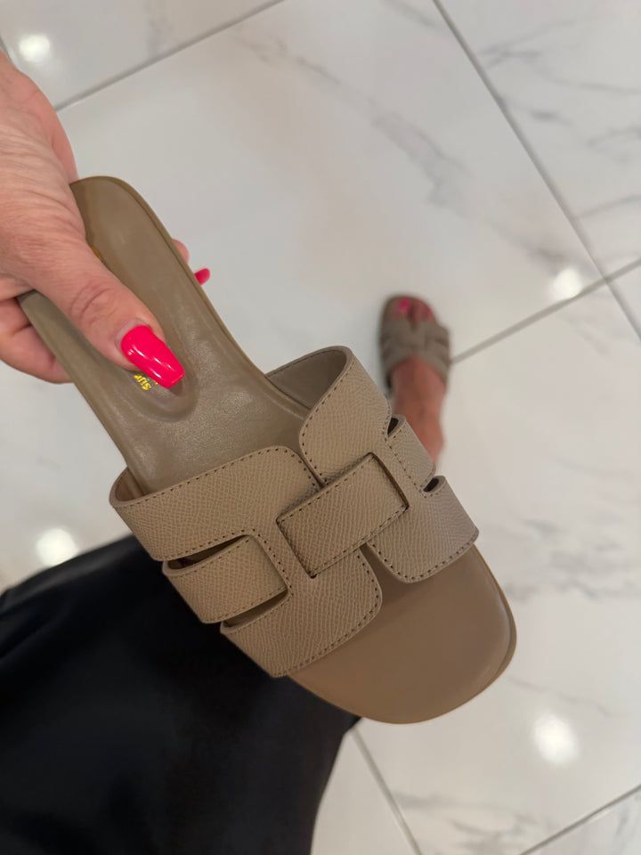 Darla Taupe Woven Sandal