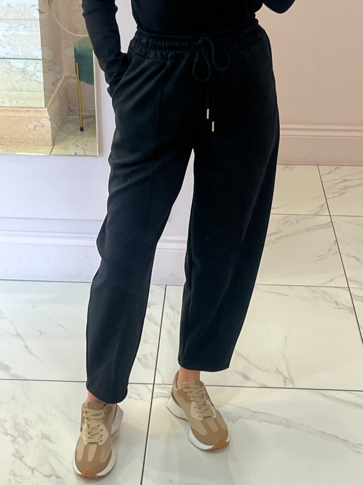 Evie Super Soft Seam Front Tapered Trousers